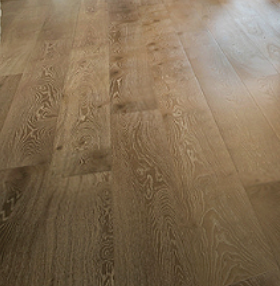 D&M Flooring Modern Craftsman - Signature European Oak Casablanca- 9-1/2" MCSG7504
